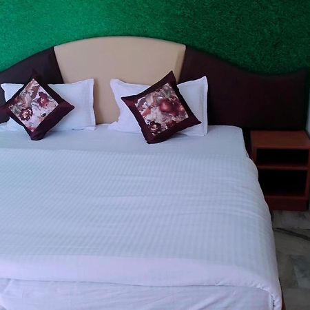 Paradise Hotel For Couples Mount Abu Luaran gambar