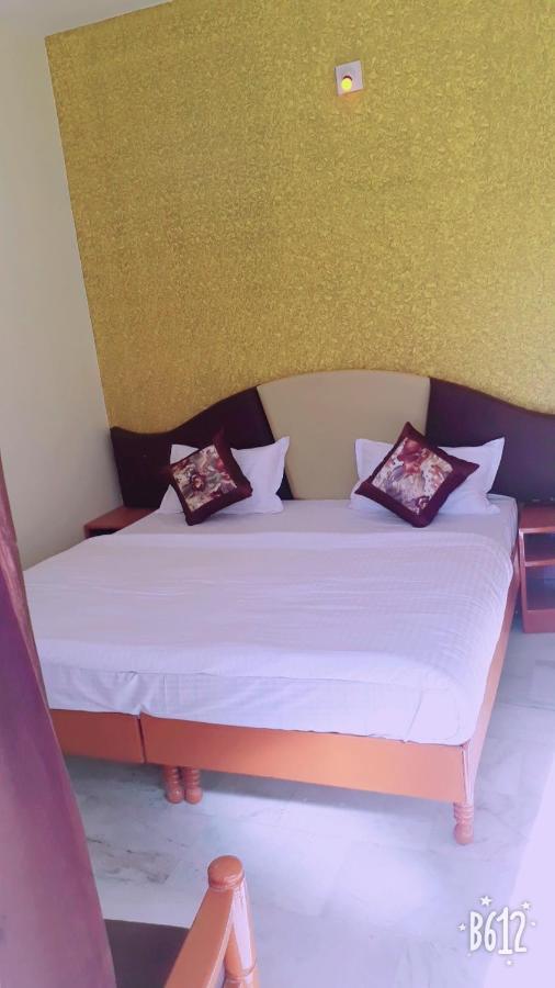 Paradise Hotel For Couples Mount Abu Luaran gambar