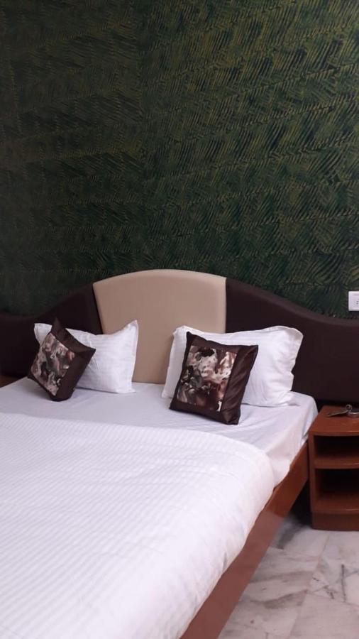 Paradise Hotel For Couples Mount Abu Luaran gambar